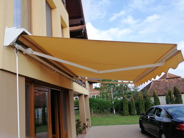 Copertina Retractabila